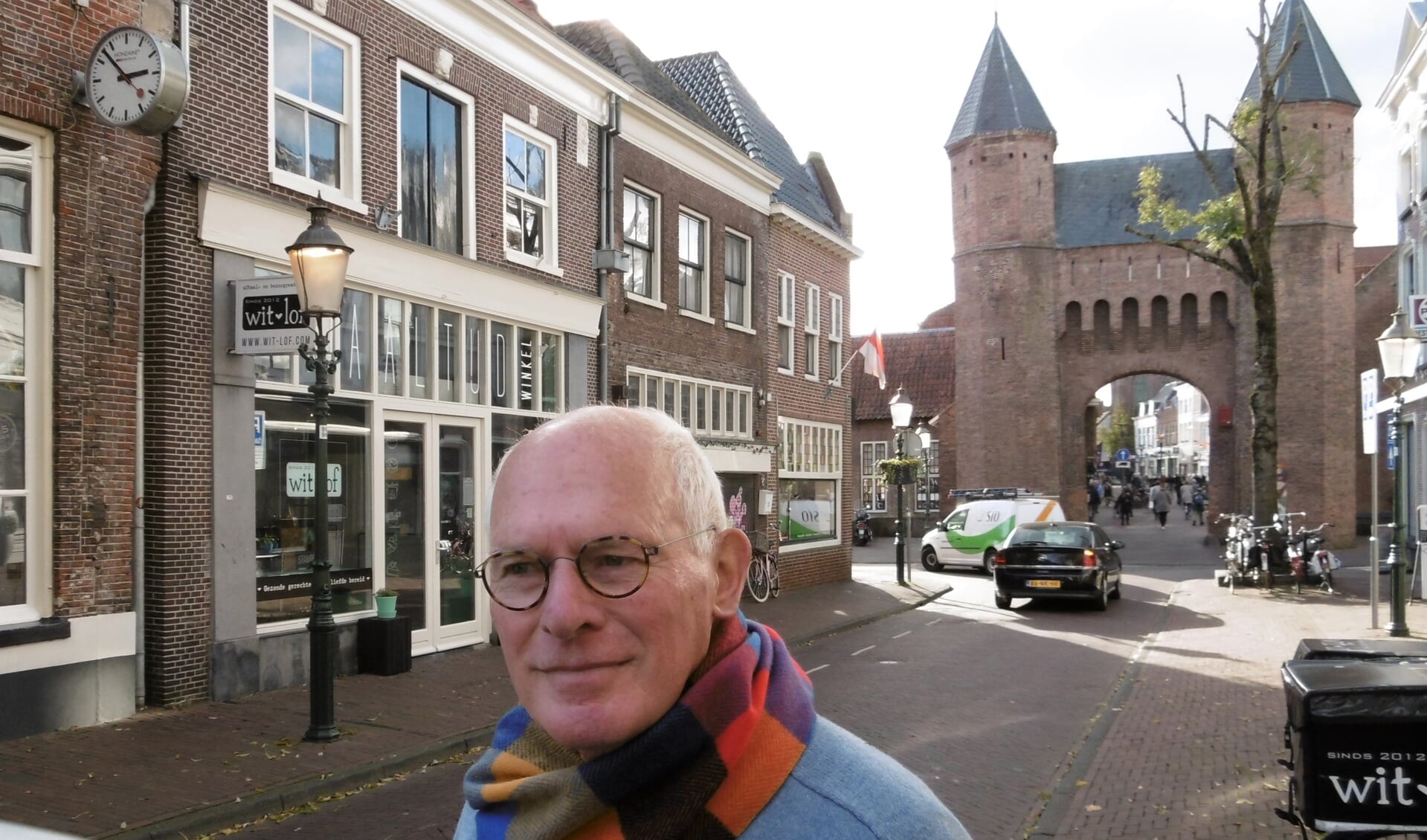 Norbert van Zwetselaar in de Kamp: 'Straatje te smal voor al dat verkeer.'