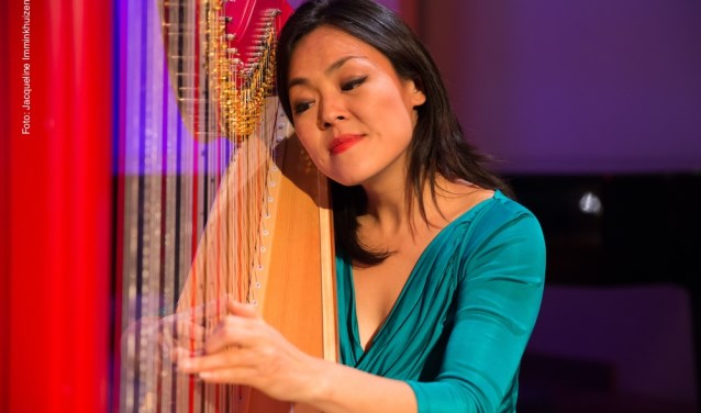 Harpiste Lavinia Meijer speelt op 16 en 29 november twee soloconcerten in de Edesche Concertzaal.