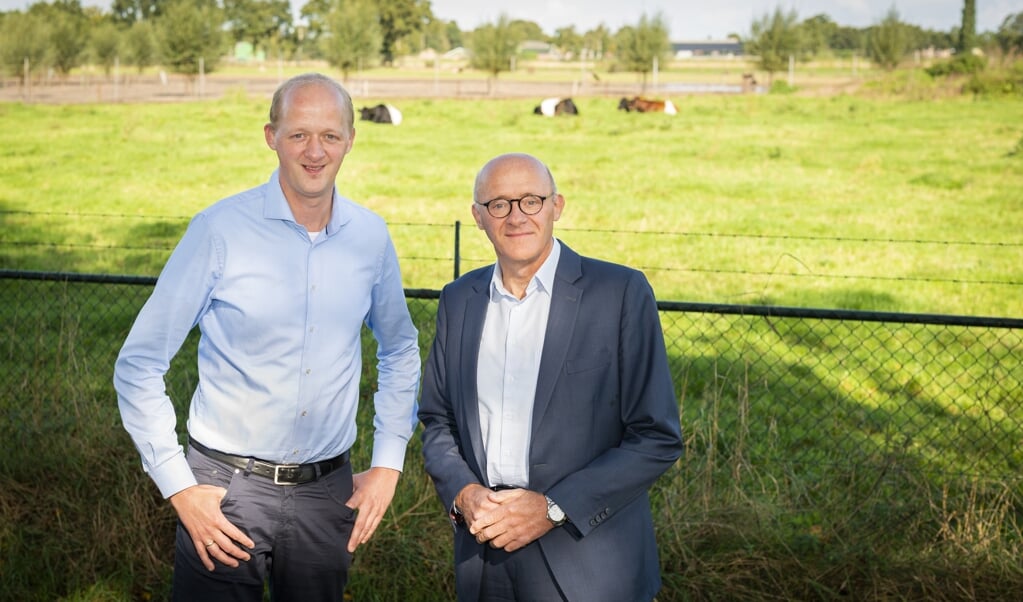 Elbert (links) en Bennie Wijne. ,,De boer loopt enorme risico's, dat hebben we met de fipronilcrisis wel gezien.''
