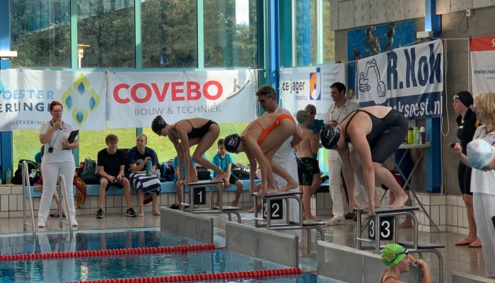De Duinkikkers kent in eigen huis een prima start in de landelijke C-zwemcompetitie.
