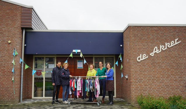 Kinderkledingbeurs in de Akker
