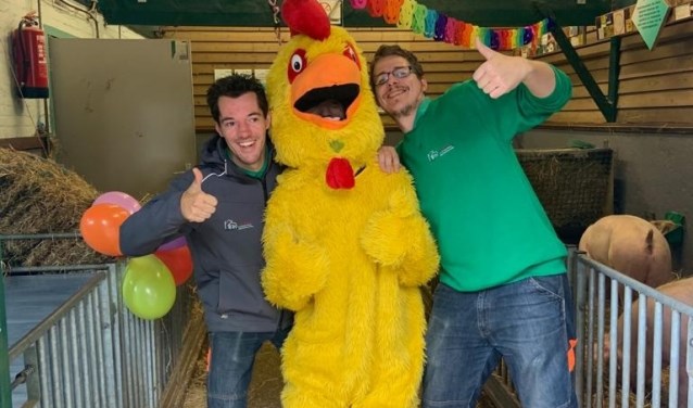 Kip mascotte Luukerdekuuk