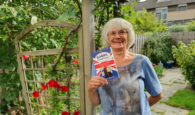 Margaret haalde met een grote glimlach dit boek uit de kast.