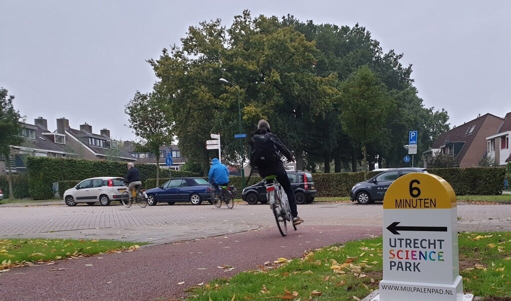 Mijlpalen die de weg wijzen naar de Uithof