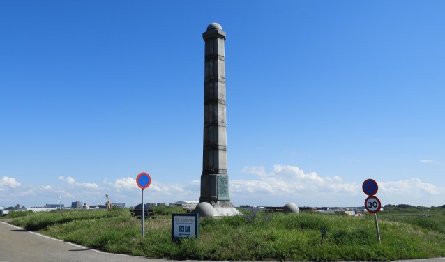 De Gedenknaald.