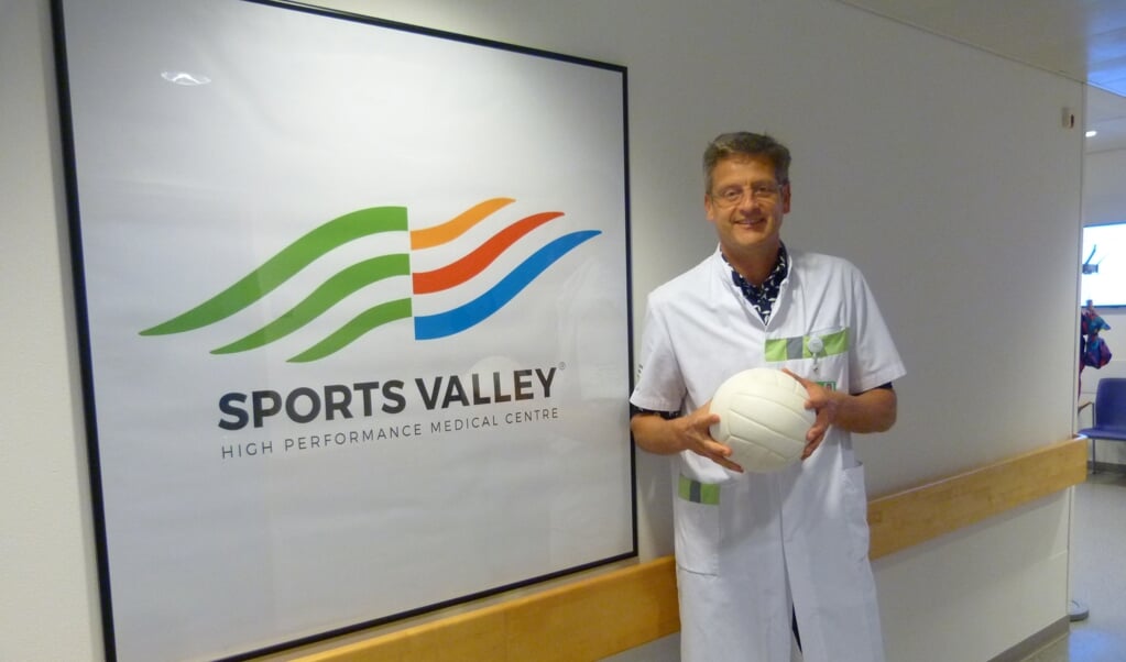 Prof. dr. Hans Zwerver, sportarts bij Sports Valley van Ziekenhuis Gelderse Vallei en Hoogleraar Sportgeneeskunde UMCG.