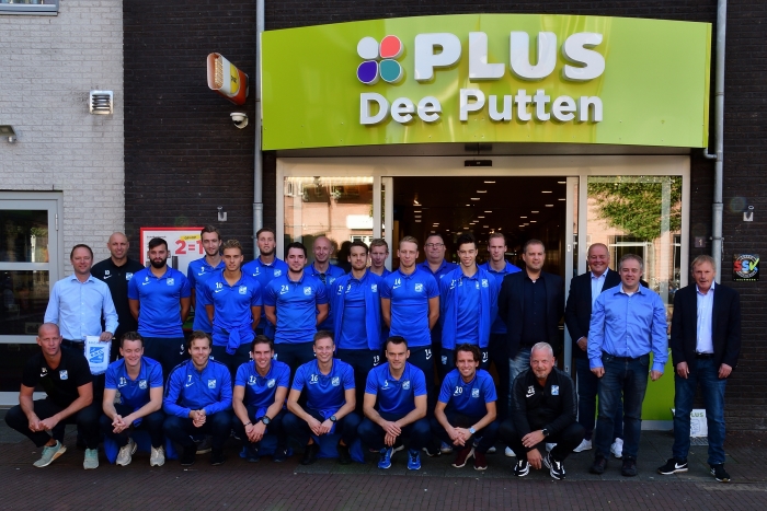 A-selectie SDC Putten met gebroeders Dee