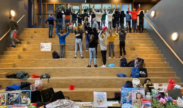 Groep 8A in actie voor het prinses Maxima Centrum