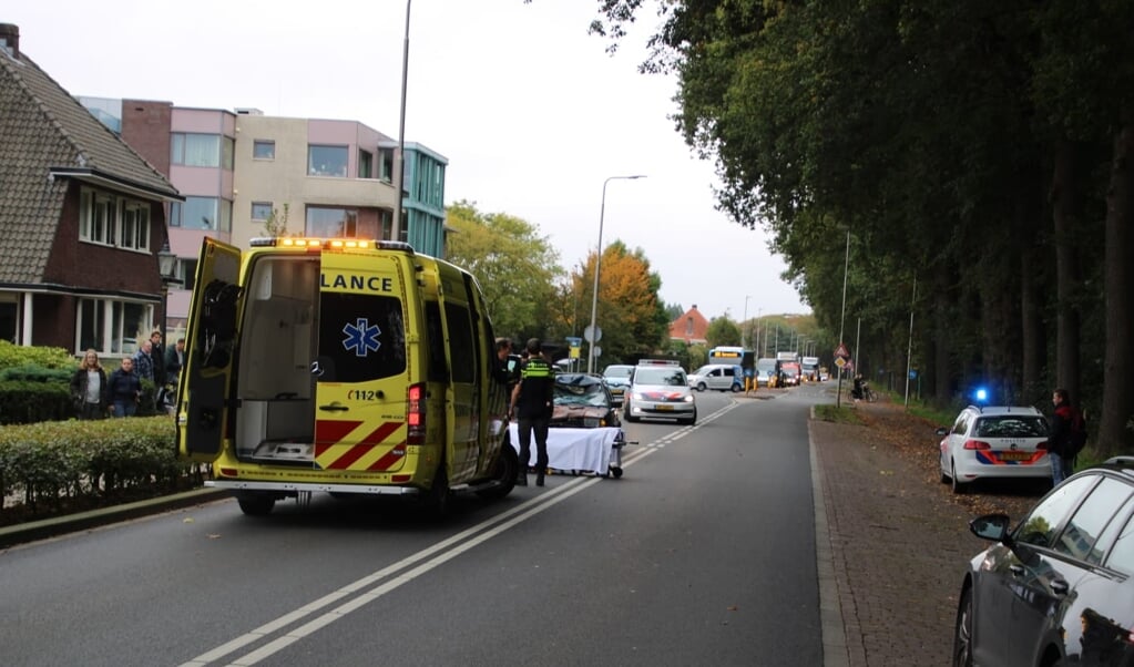 Op de Stationsweg vond in oktober een ongeval plaats tussen een auto en een fietser. De laatste raakte zwaargewond.