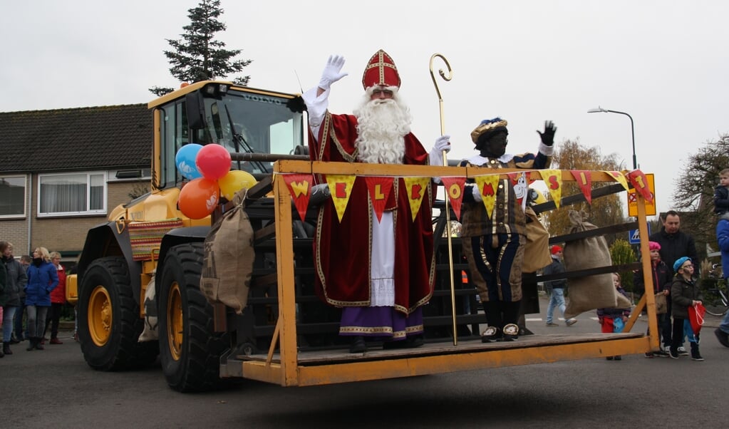 Sinterklaas kon gemakkelijk over de Hessenweg in zijn shovel. 