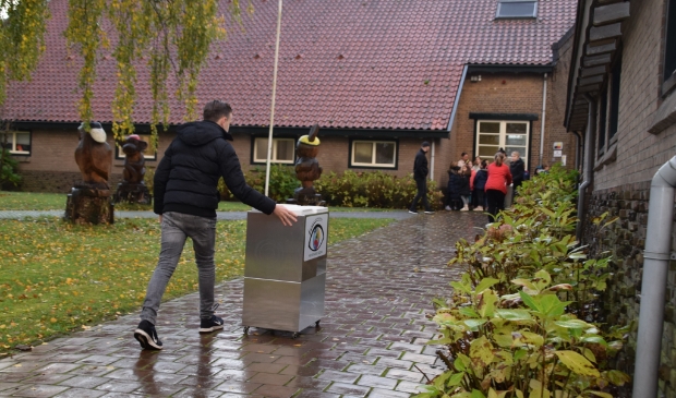 <p>Na 99 jaar zal de Prins Willem Alexanderschool aan de Beetzlaan de deur voorgoed sluiten.</p>