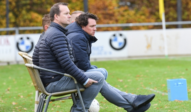 <p>Na een tussenjaar zonder club is John Kamphuis komend seizoen terug als hoofdtrainer bij NSC.</p>