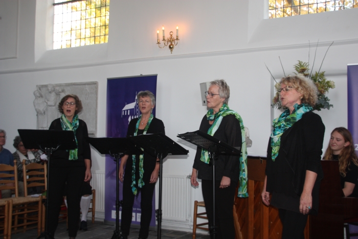 Cantado overtuigt door harmonie - met ironie