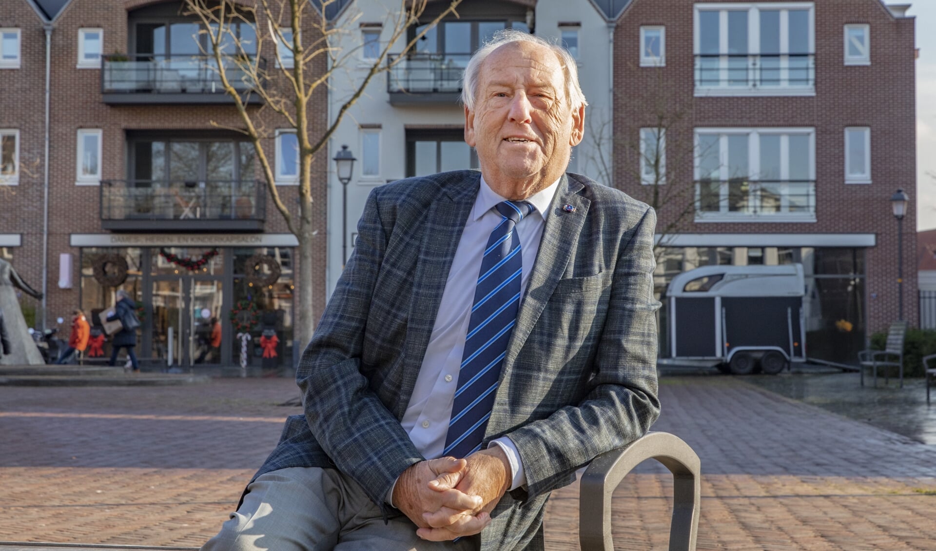 Ondernemer Gerard van den Tweel is op zijn zachtst gezegd niet blij met de plannen van de gemeente.