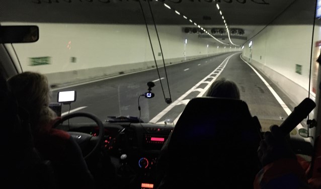 Solo-rit door de Gaasperdammertunnel, tegen de rijrichting in. Nu kan dat nog.