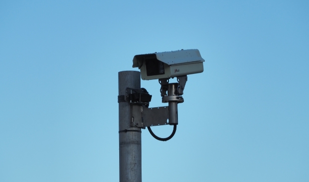 <p>De gemeente Scherpenzeel plaatst een camera bij het gemeentehuis.</p>