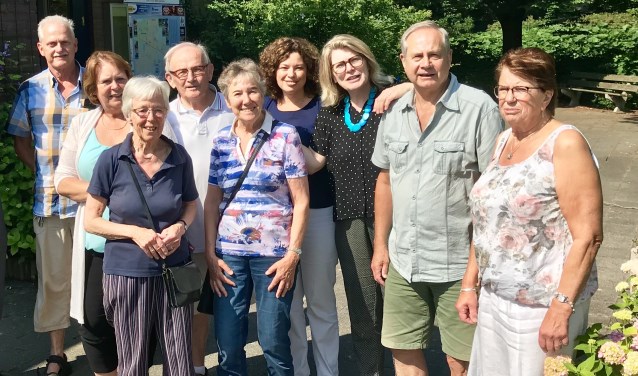 Medewerkers en vrijwilligers van wijkcentrum Alleman verheugen zich op een nieuw wijkcentrum.
