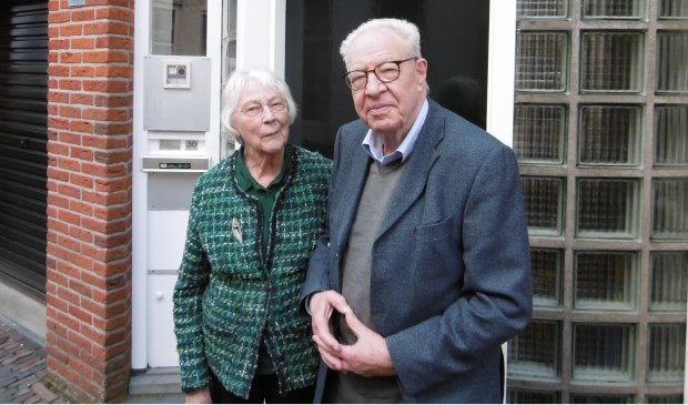 Anske en Jan Willem Vuijk, kritische senioren in de binnenstad.
