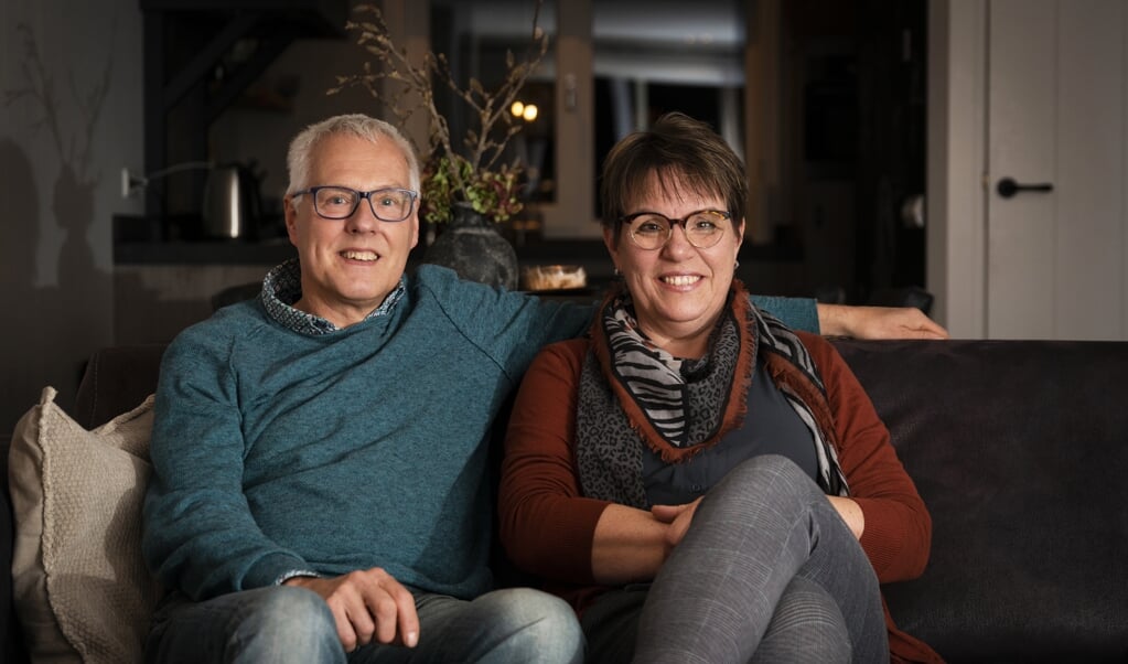 Henk en Erika van Manen genieten in hun nieuwe woning in de Barneveldse woonwijk De Lors.