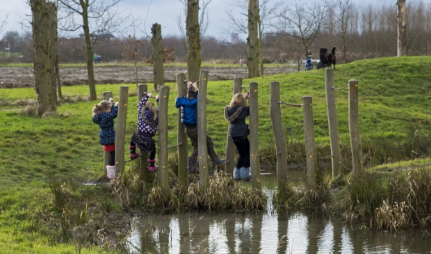<p>Speelbos Nieuw Wulven</p>