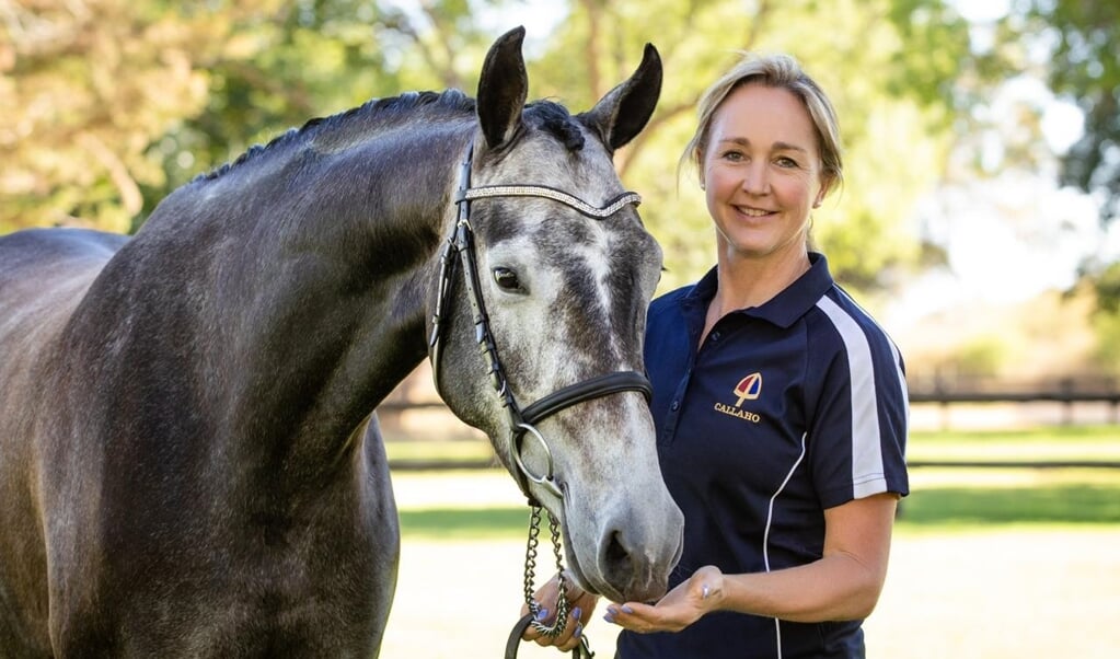 Maud Aarts is hoofdtrainer bij paardenfokbedrijf Callaho Warmblood Stud in Zuid-Afrika.