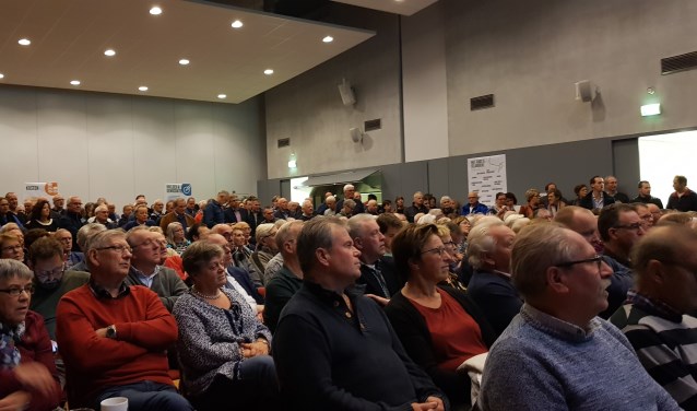 De toneelzaal in de Breehoek zal donderdagavond afgeladen vol.