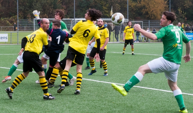 <p>Beeld uit 't Vliegdorp-SEC eind 2019. Op 21 augustus start 't Vliegdorp het seizoen met een eigen toernooi. </p>