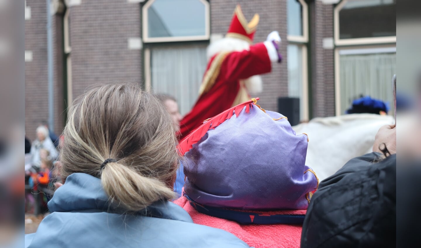 De Sinterklaasintocht in Baarn.