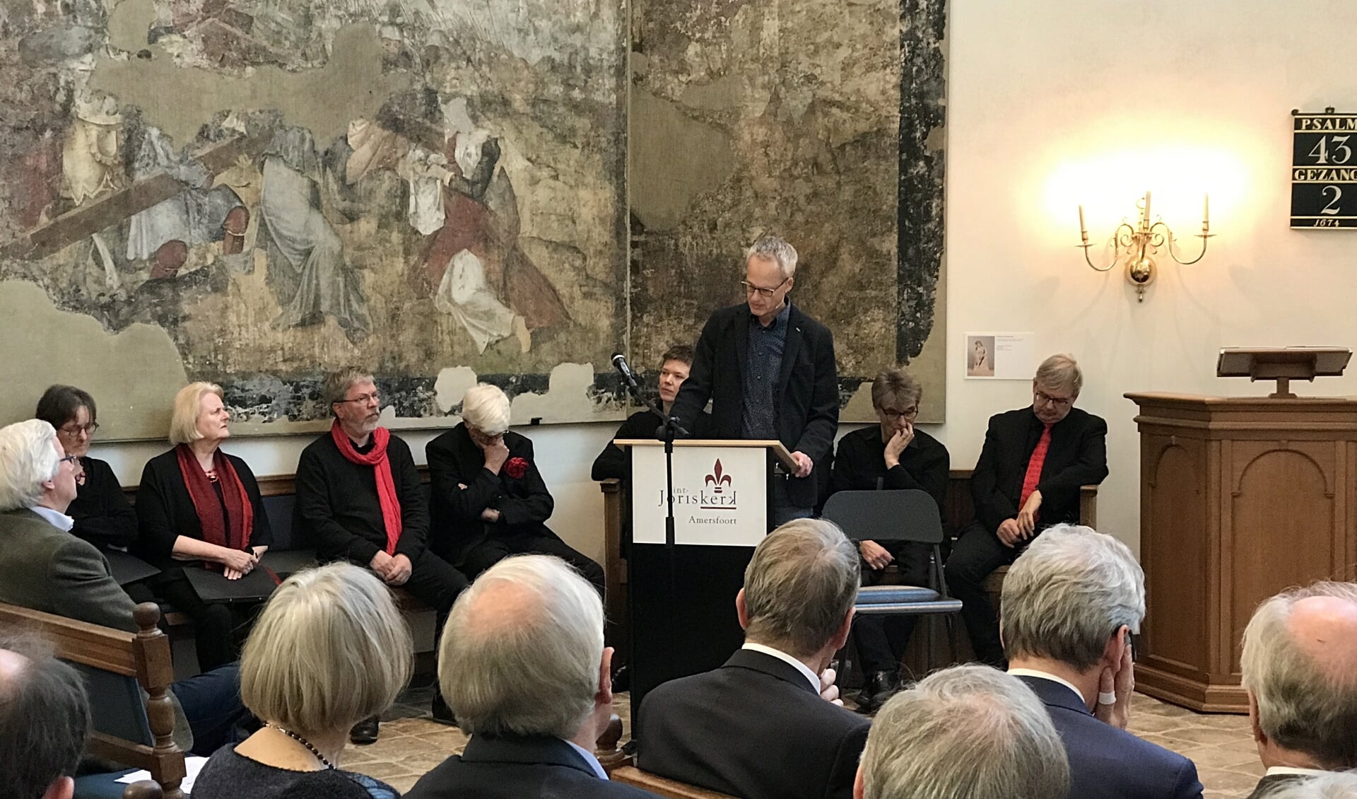 Zaterdagmiddag vond een speciale bijeenkomst rond Johan van Oldenbarnevelt plaats in de Sint-Joriskerk in Amersfoort. Minister van Staat, Piet Hein Donner, was hierbij aanwezig. 