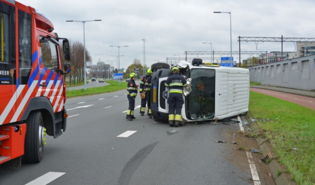 <p>Nieuwe flitsers zouden moeten komen op de Van Heuven Goedhartlaan omdat daar veel ongelukken gebeuren. </p>
