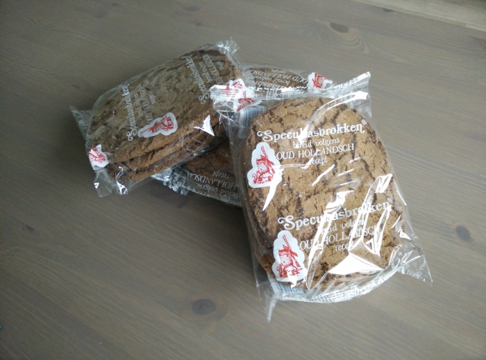 Ons Genoegen verkoopt speculaas en kruidnoten