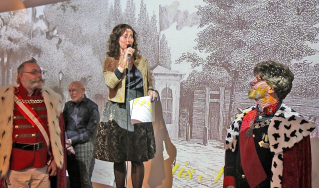 Pia Douwes tijdens haar openingsspeech