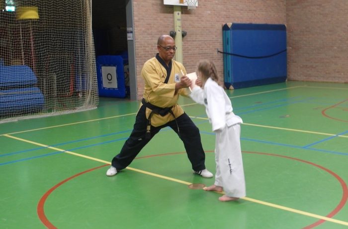 Natalie Ramos Cavalcanti in actie met een breektest.