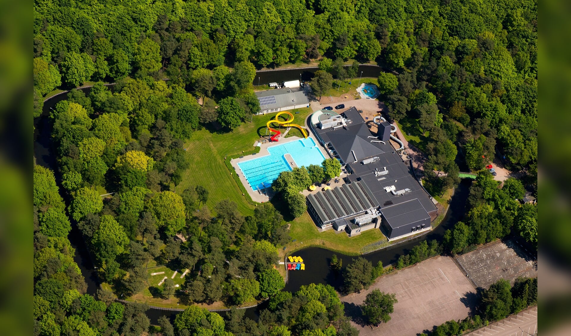 Luchtfoto Bosbad Putten