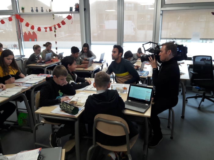 Jeugdjournaal op bezoek bij groep 7-8 van Basisschool De Cavaljé!