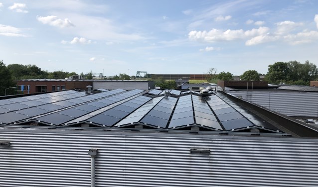 Bedrijven worden gestimuleerd om zonnepanelen op hun dak te installeren