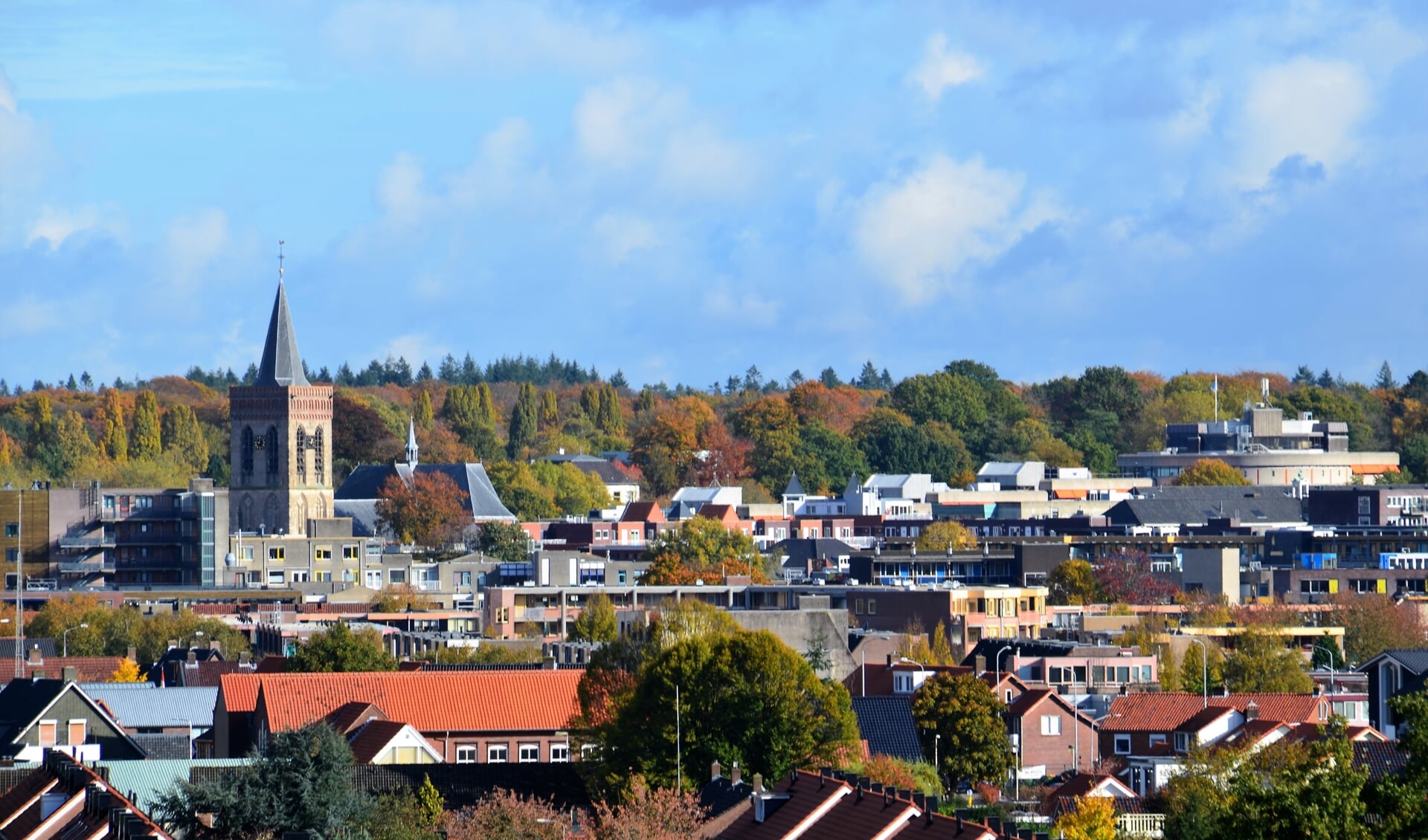Onder de noemer 'Samen werken aan de toekomst van Ede' gingen ChristenUnie, VVD, GemeenteBelangen, GroenLinks en CDA in 2018 uit de startblokken. Er werd, zoals dat gaat, een fraaie horizon in het vooruitzicht gesteld.