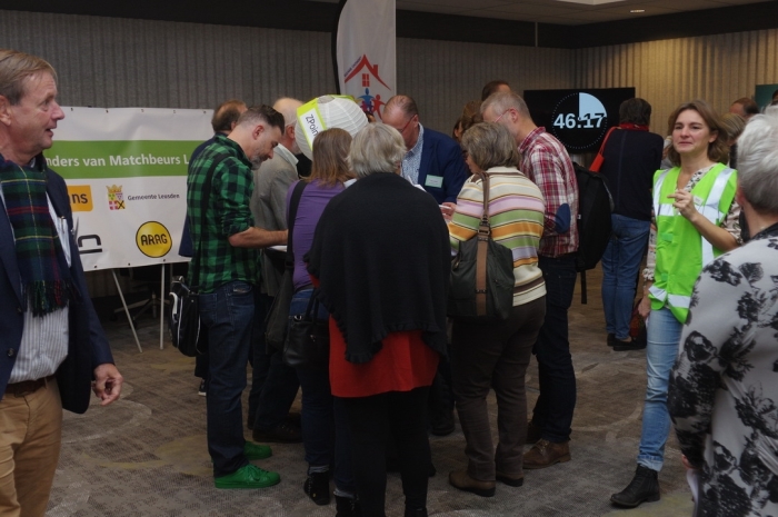 matches worden gesloten op de 14e matchbeurs Leusden