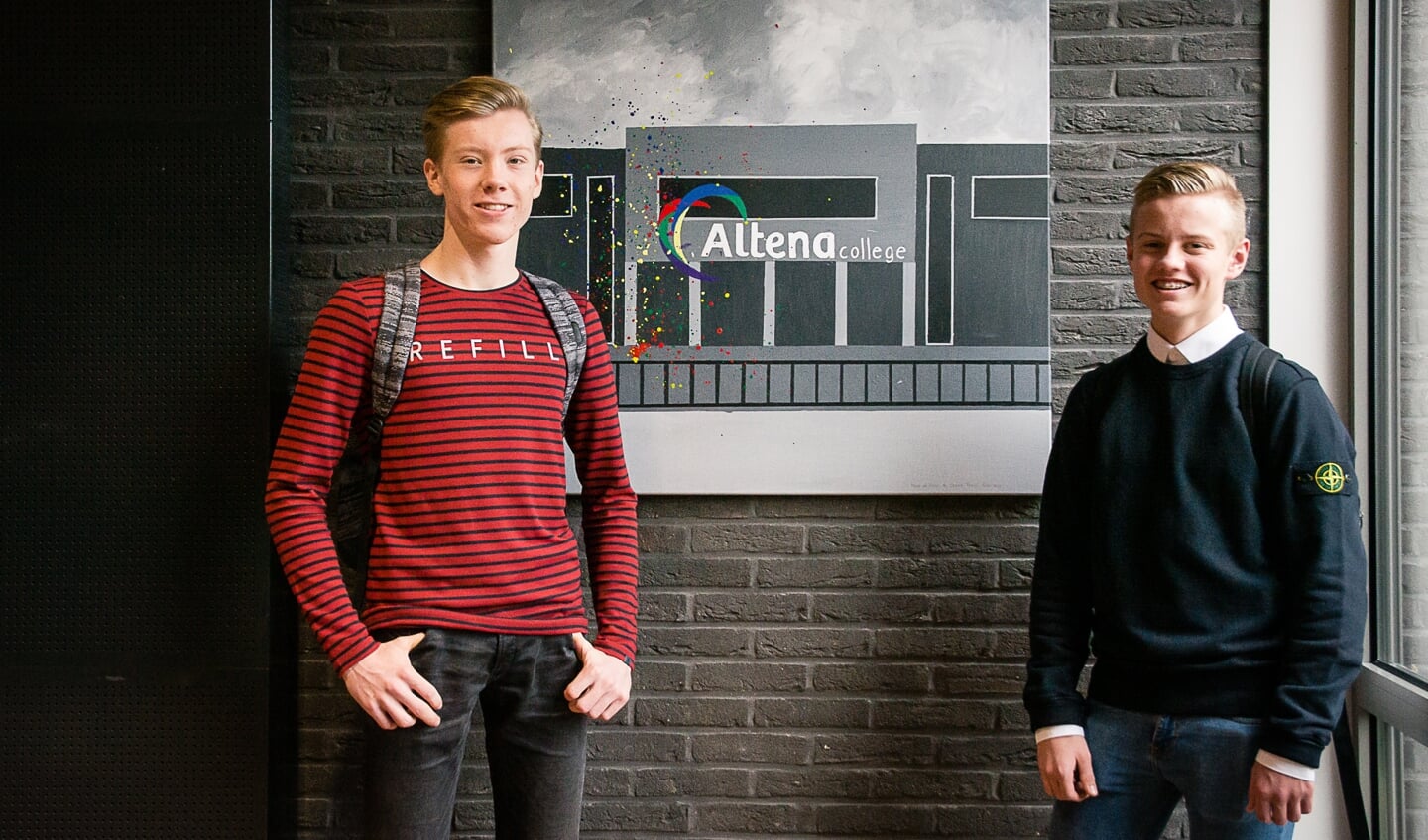Jonne Poels en Nino de Vries uit klas A5A met hun meesterproef
