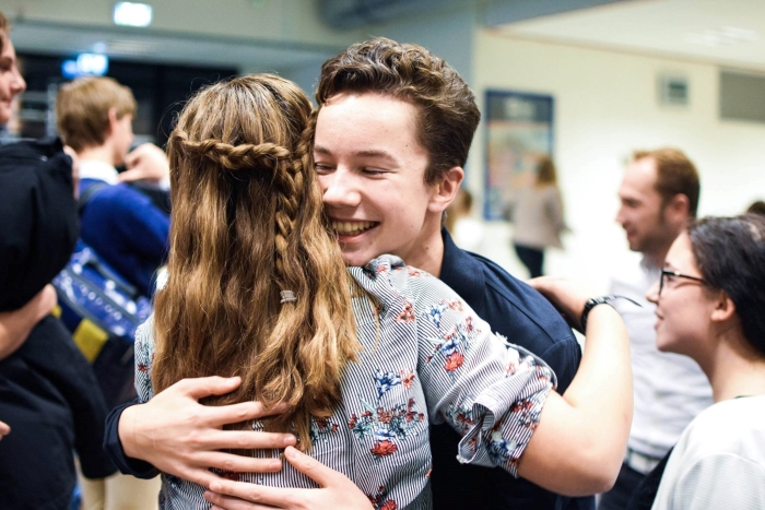 Foto van december 2018 na het winnen van de Benelux Debatcompetitie in Deventer