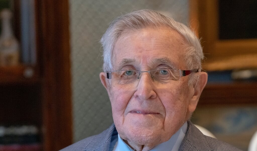 Jan Reinier van Poppelen tijdens zijn 96e verjaardag, februari vorig jaar.