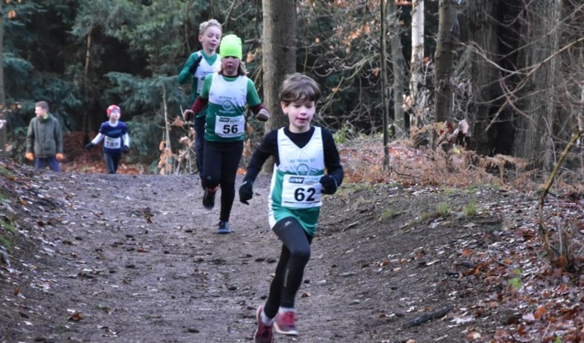 De pupillen (tot ongeveer 11 jaar) liepen een rondje van 1000 m