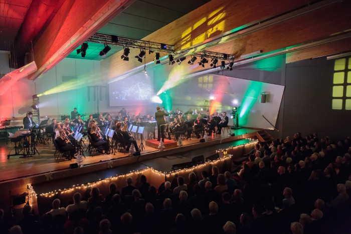 Spectaculaire kerstshow in ’t Podium met Erica Yong