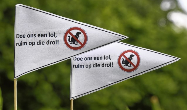 Nieuwe regels voor het uitlaten van honden en de hondenafvalbakken, worden onder meer met bewoners besproken.