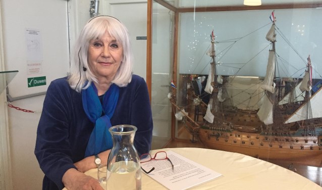 Conny Braam is écht trots op het Zee en Havenmuseum.