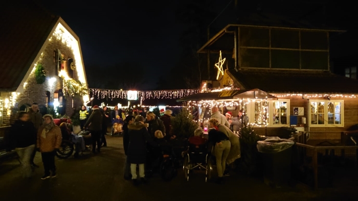 Stadsboerderij in Kerstsfeer