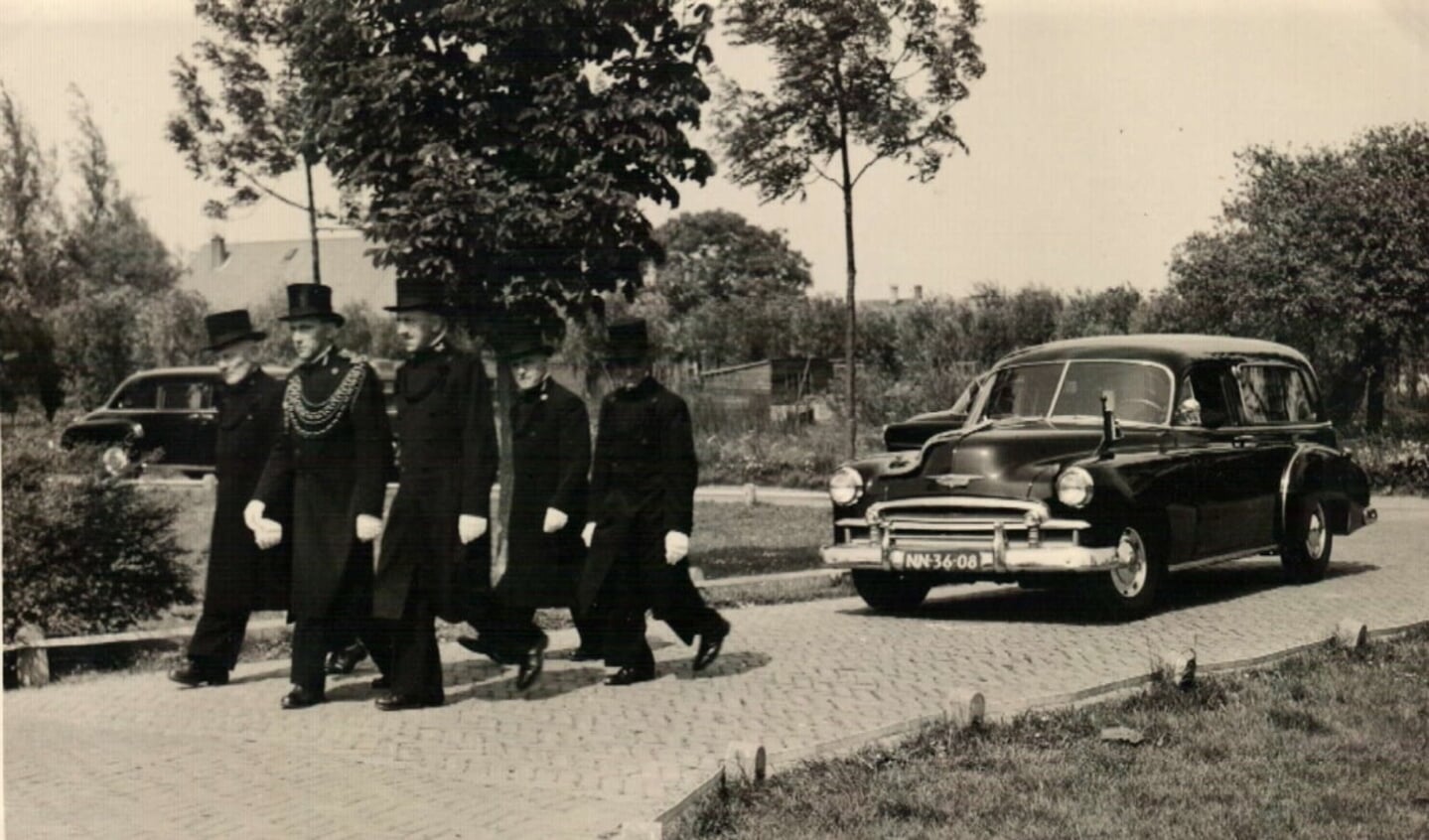 Begrafenis rond 1960