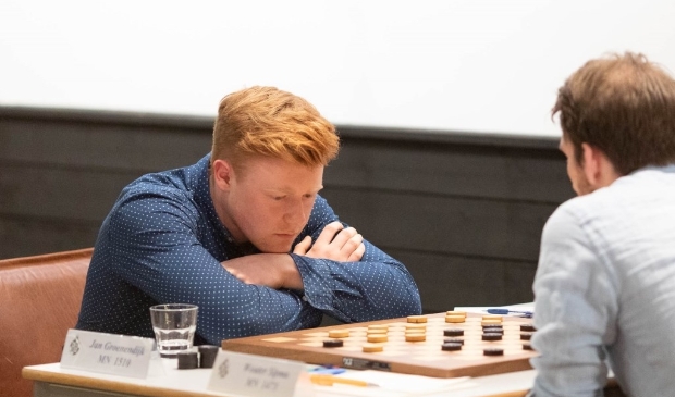 Dammer Jan Groenendijk (op archieffoto) werd onlangs verkozen tot Wagenings Sportman van het Jaar. In het competitieduel met DUO droeg hij met een remise bij, tot de uiteindelijke 13-7 overwinning van WSDV-zege.