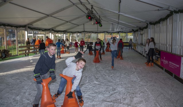 IJspret voor jong en oud in Bennebroek.