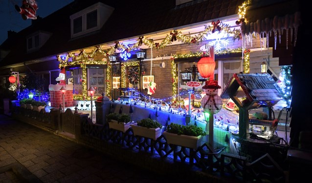 Kerstverlichting Hugo de Grootstraat
